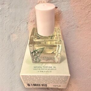 🆕 NWT DefineMe Harper Natural Perfume Oil Roller